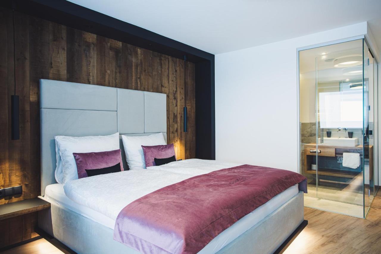 Austria Aparthotel Фис Екстериор снимка